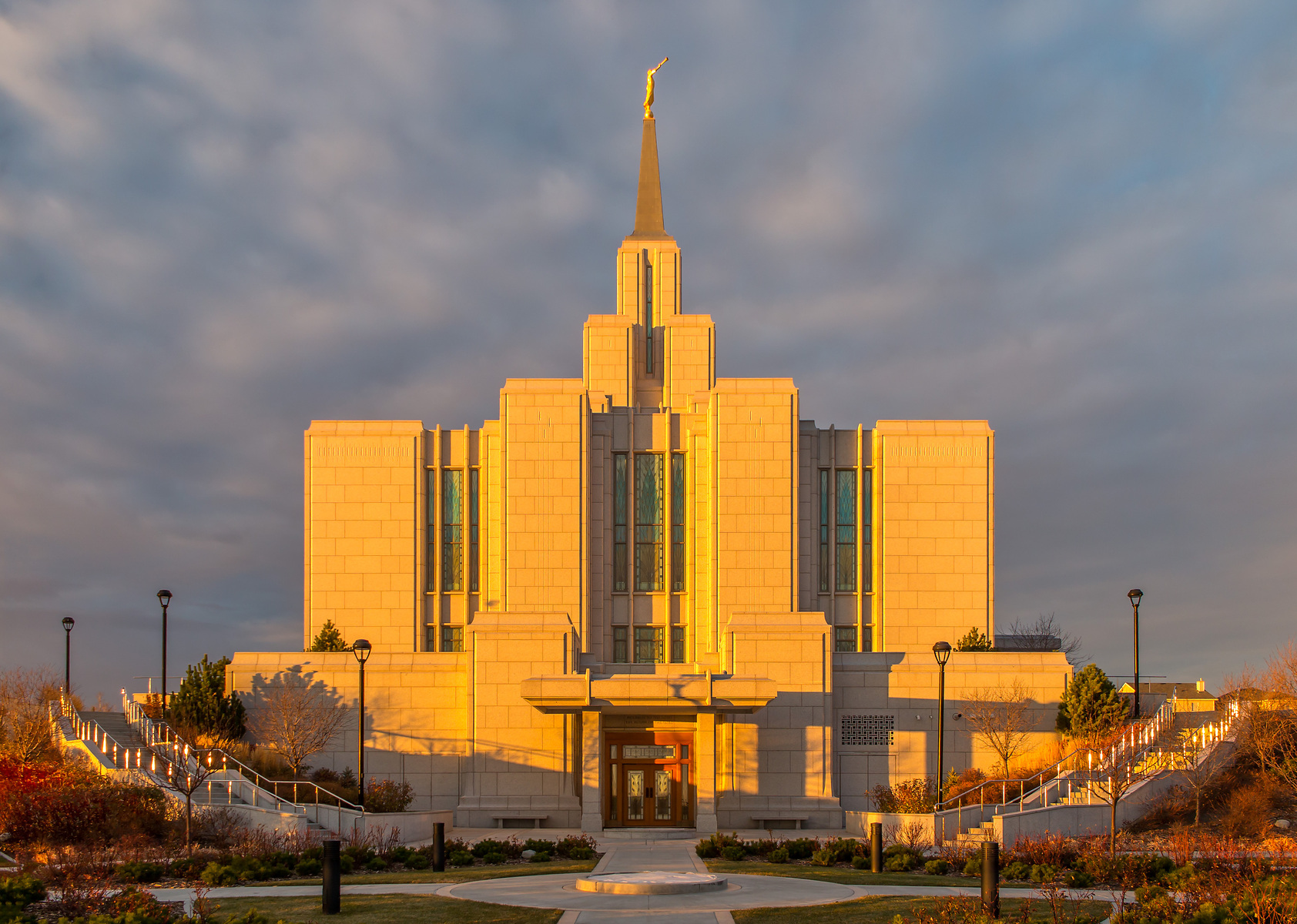 Calgary Alberta Temple Photograph Gallery | ChurchofJesusChristTemples.org