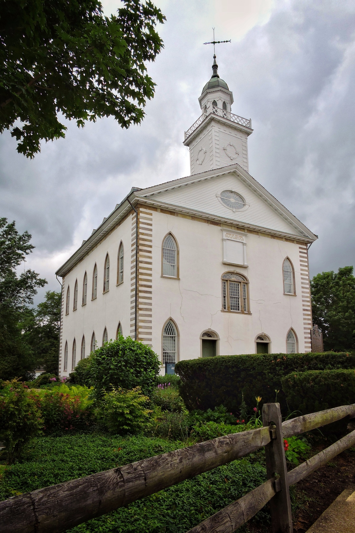 Kirtland Temple Photograph Gallery | ChurchofJesusChristTemples.org