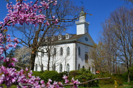 Kirtland Temple Photograph Gallery | ChurchofJesusChristTemples.org