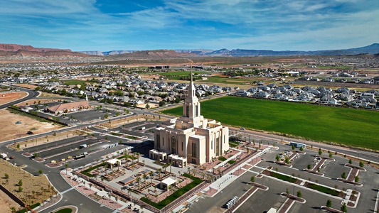 Red Cliffs Utah Temple Photograph Gallery | ChurchofJesusChristTemples.org